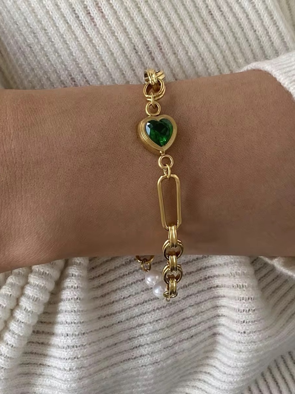 18K Gold Plated Emerald Green Heart & Faux Pearl Statement Chain Bracelet